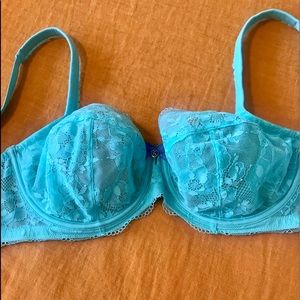 NWOT Body by Victoria Lace Bra Sz 34DDD
